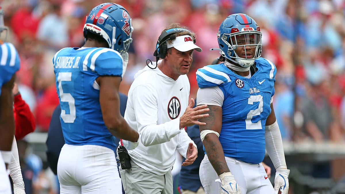lane kiffin 1.jpg