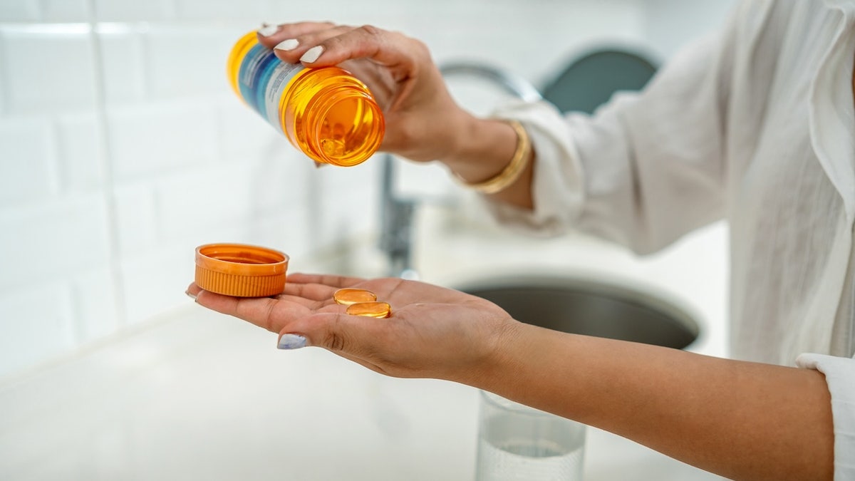 vitamin d supplements.jpg