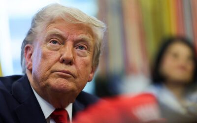 Judge puts temporary pause on Trump’s mass layoffs at government agencies trump oval office jpg